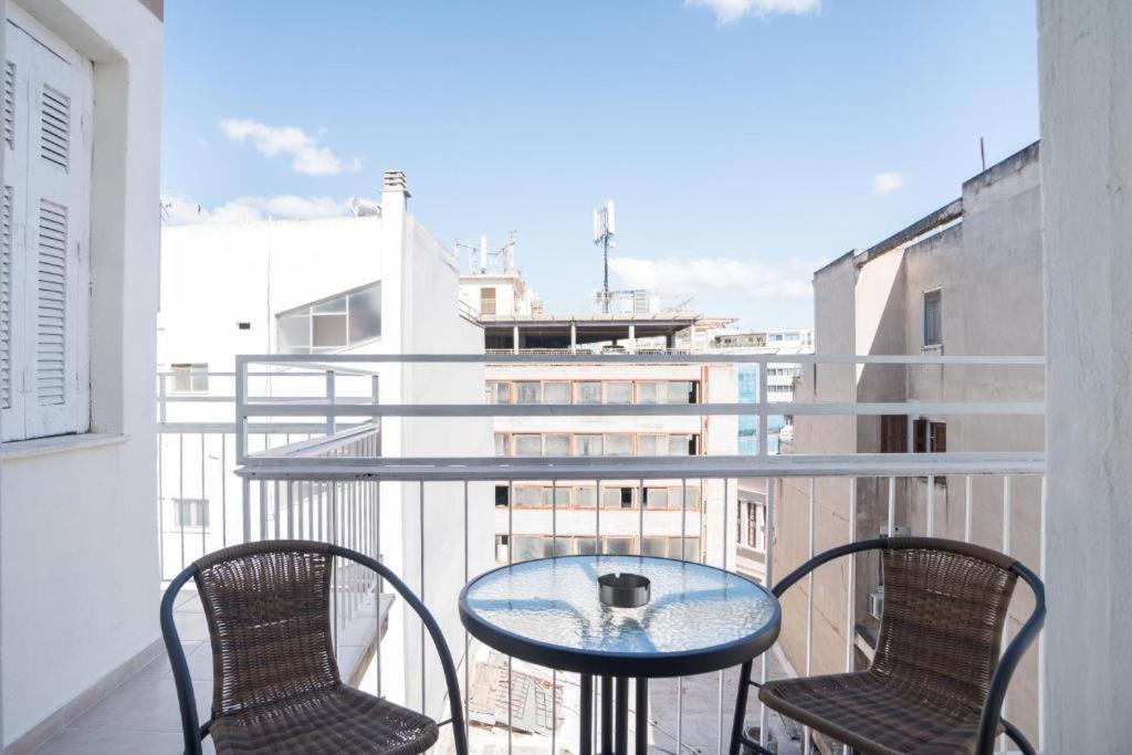 Monastiraki 3-4 Blue Sky Atenas Exterior foto